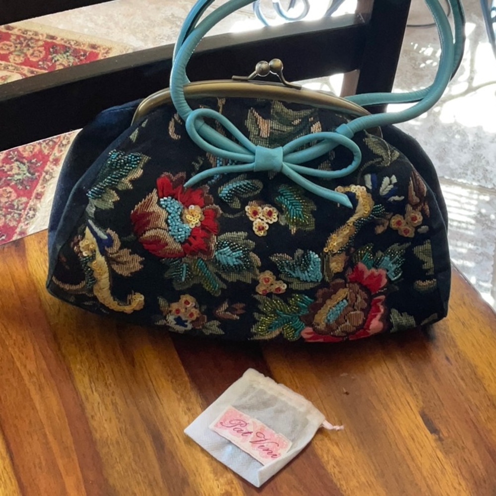 Absolutely adorable Pat Vini sequenced bag, barely used
